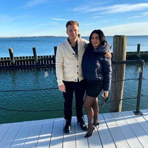 Meet your Poshers, B&E